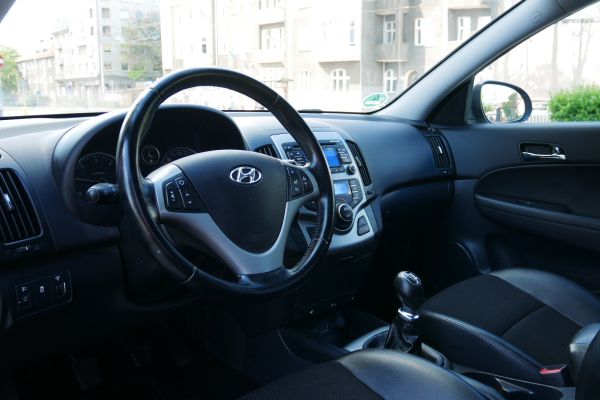 Hyundai i30 - Galeria [12]