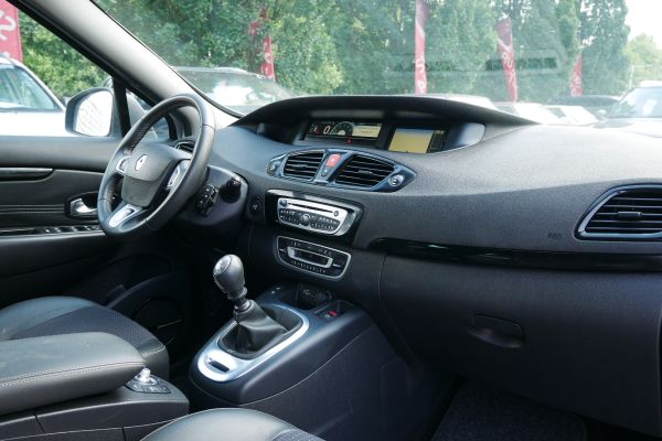 Renault Scenic - Galeria [11]