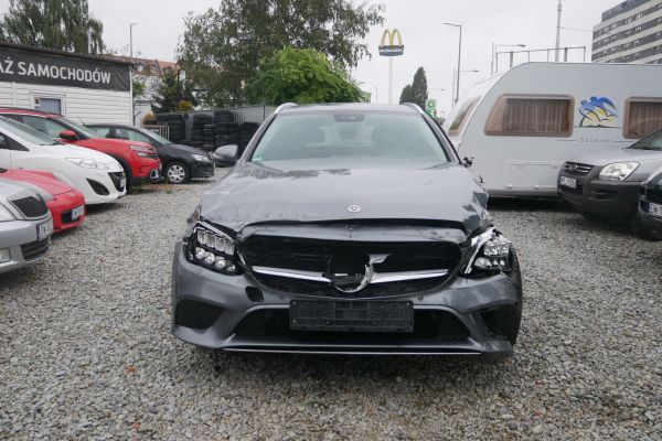 Mercedes-Benz C-Klasa - Galeria [16]