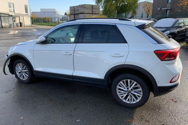 Volkswagen T-Roc - Galeria [10]
