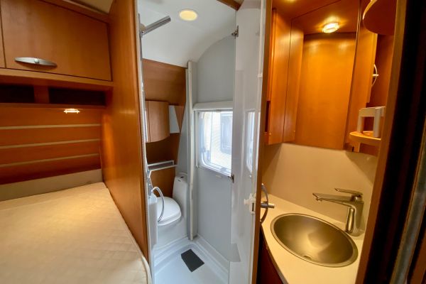 KNAUS EUROSTAR 550 - Galeria [16]