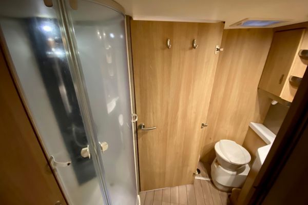 KNAUS SKY TI 700 - Galeria [28]