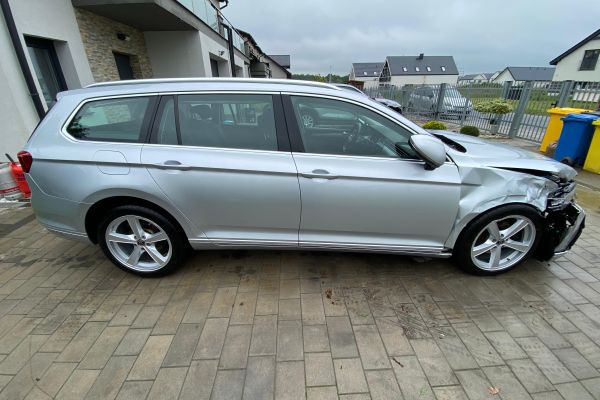 Volkswagen Passat - Galeria [12]