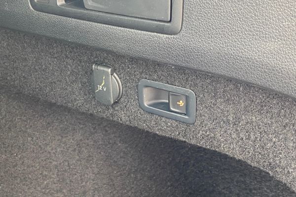 Volkswagen Passat - Galeria [31]