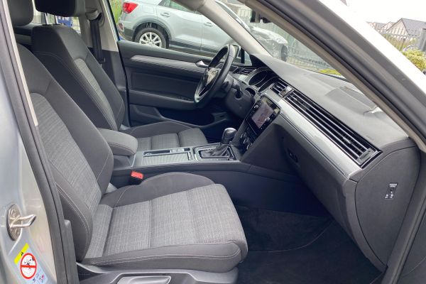 Volkswagen Passat - Galeria [34]