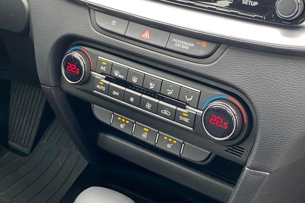 Kia Ceed - Galeria [21]
