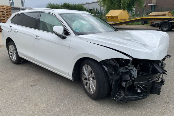 Volkswagen Passat B9 - Galeria [13]