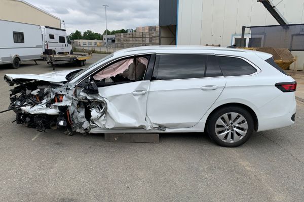 Volkswagen Passat B9 - Galeria [18]