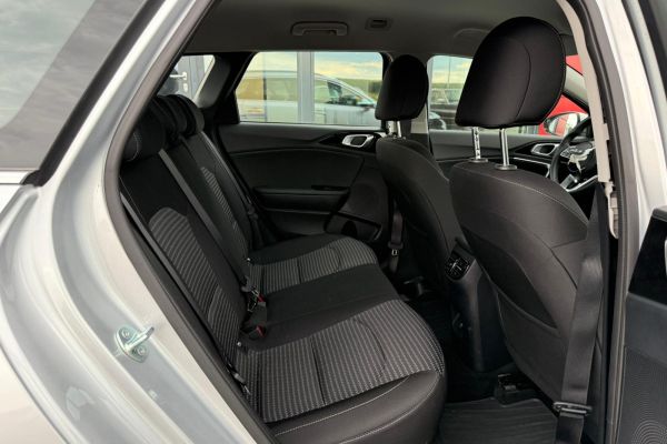 Kia Ceed - Galeria [15]