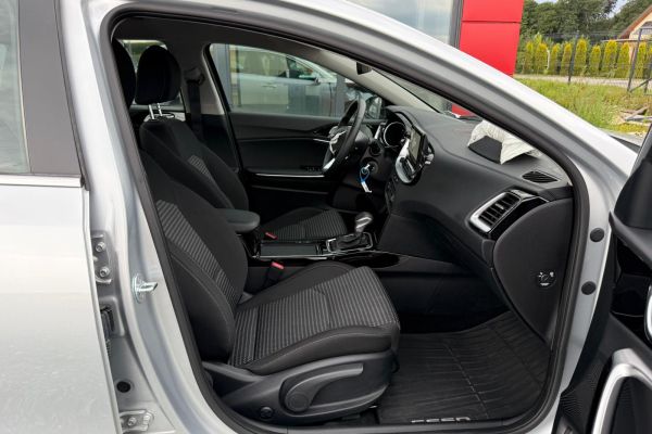 Kia Ceed - Galeria [16]