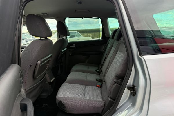 Ford C-Max - Galeria [11]