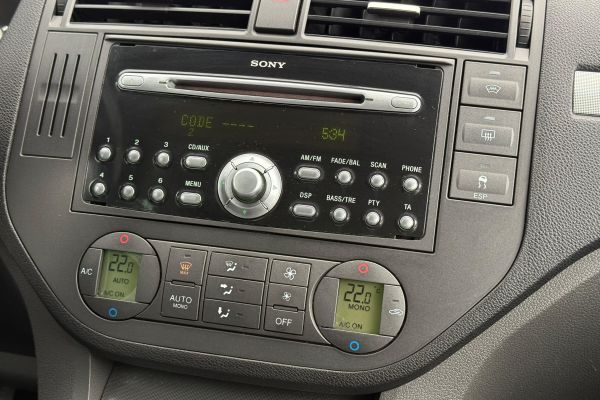 Ford C-Max - Galeria [17]