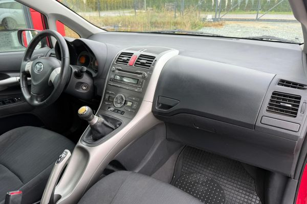 Toyota Auris - Galeria [18]