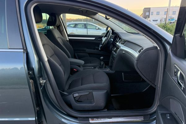 Skoda Superb - Galeria [14]