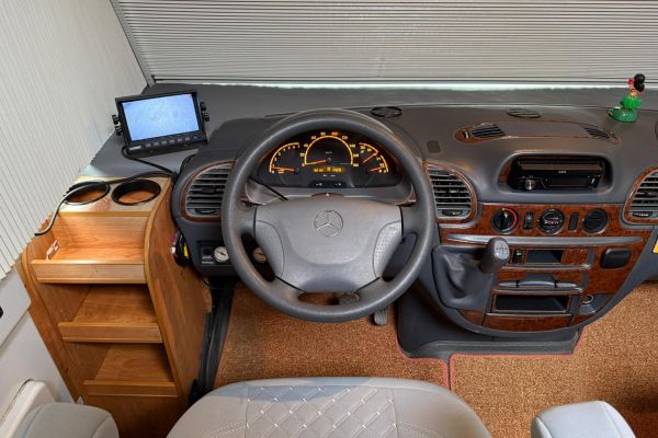 Mercedes-Benz RMB - Galeria [24]