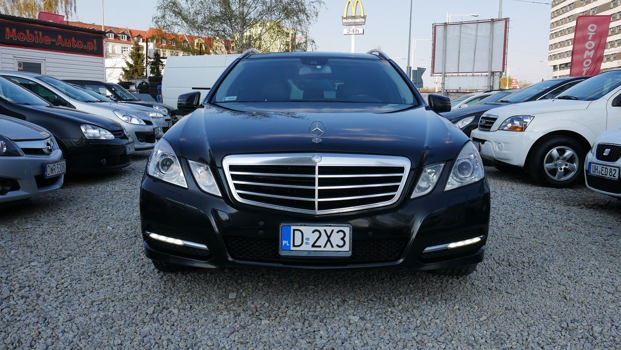 Mercedes-Benz E-Klasa - Galeria [4]