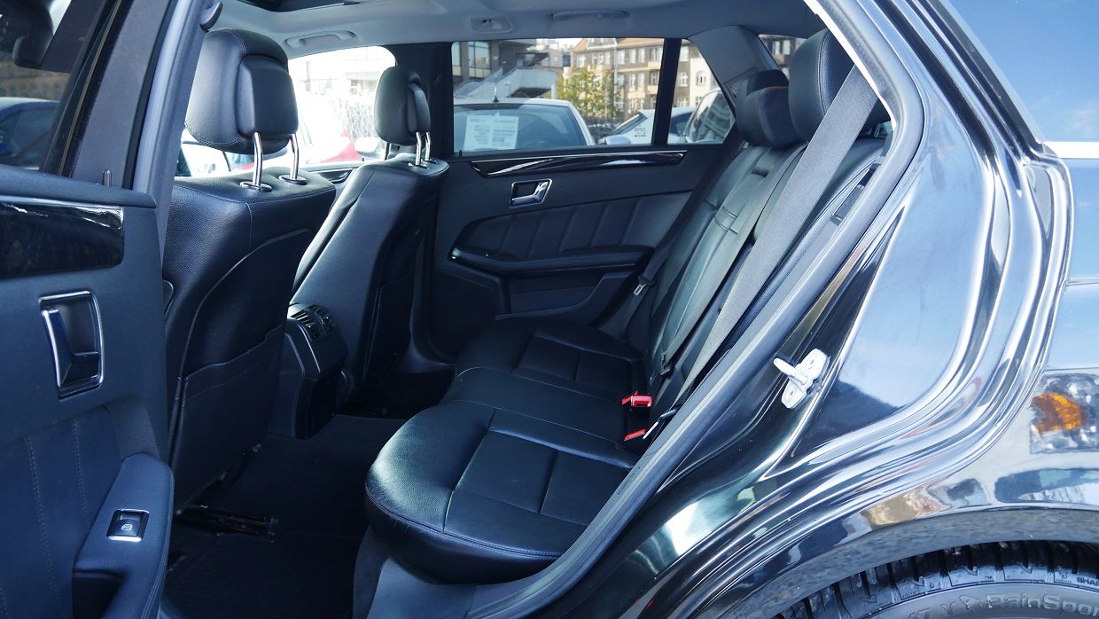 Mercedes-Benz E-Klasa - Galeria [19]