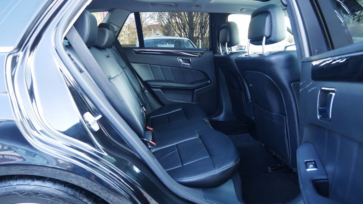Mercedes-Benz E-Klasa - Galeria [18]