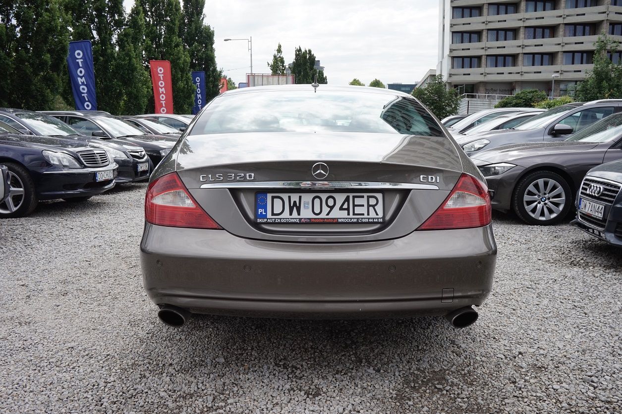 Mercedes-Benz CLK-Klasa - Galeria [17]
