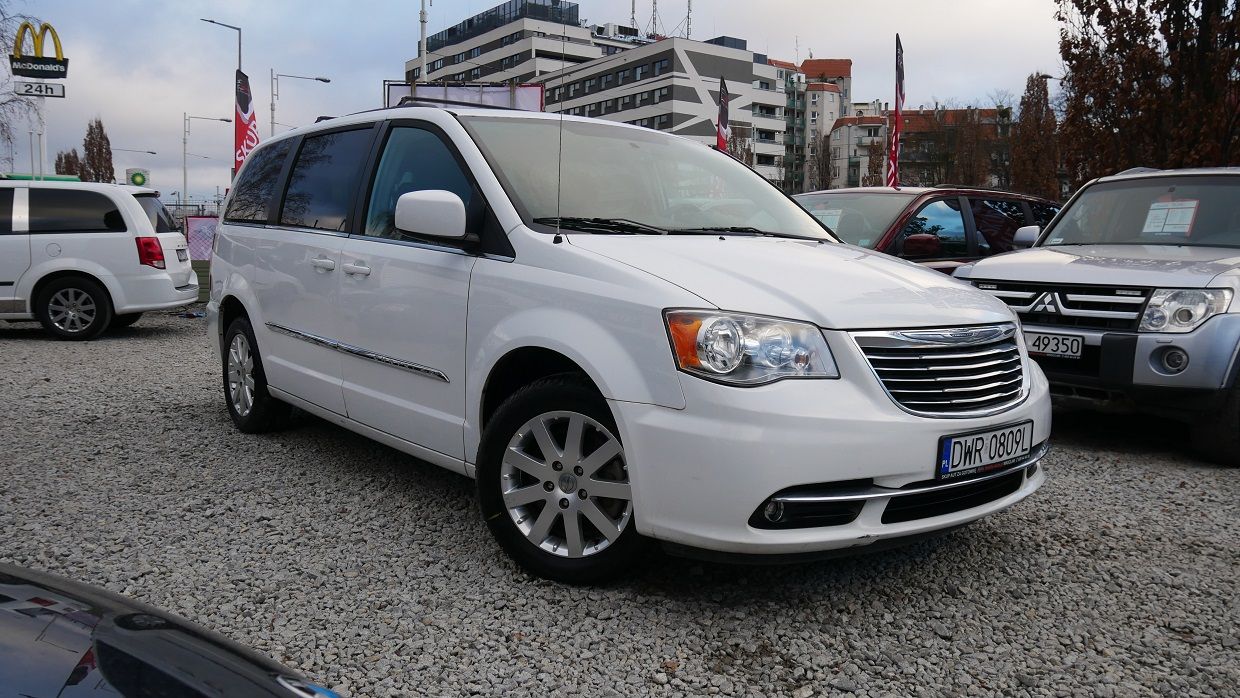 Chrysler Town & Country - Galeria [2]