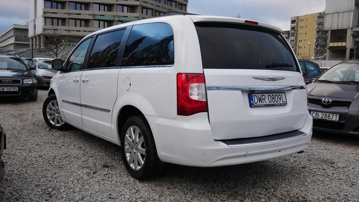 Chrysler Town & Country - Galeria [4]