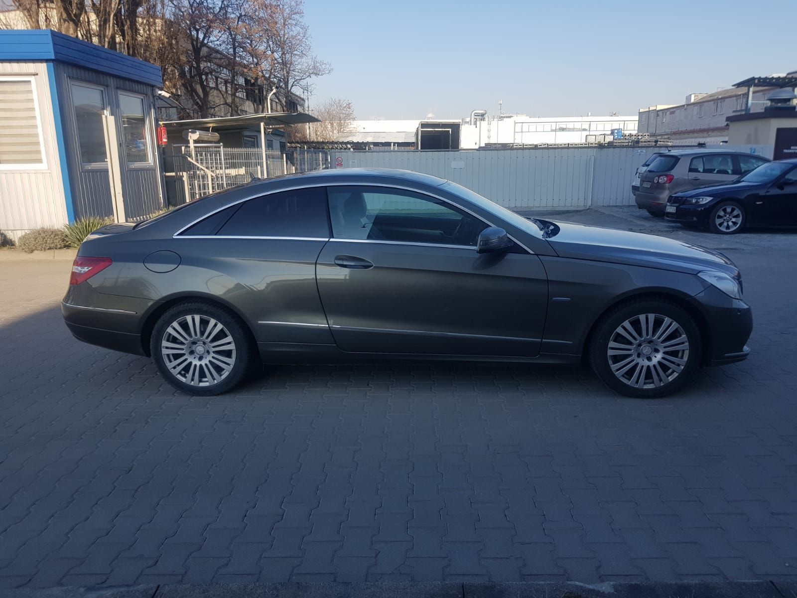 Mercedes-Benz E-Klasa - Galeria [13]