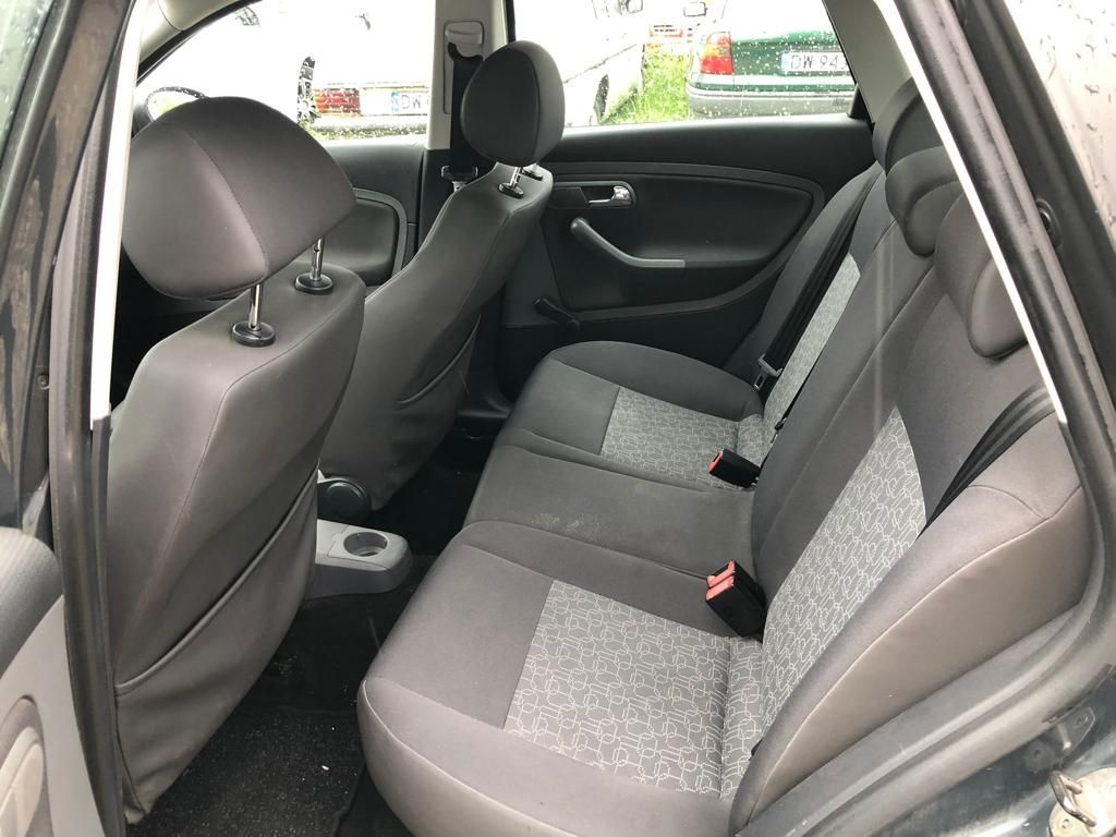 SEAT Cordoba - Galeria [11]