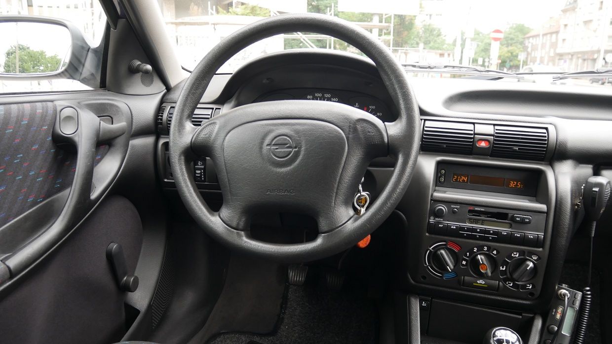 Opel Astra - Galeria [19]
